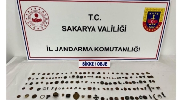 Jandarmadan Tarihi Eser Operasyonu sikke, yüzük ve obje ele geçirildi.