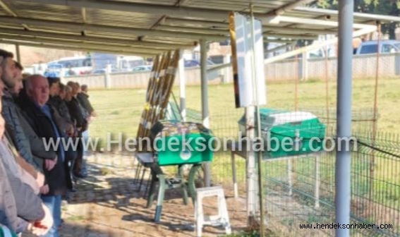 Kaza kurbanı Hendekli Anne ve oğlu dualarla defnedildi