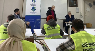 Öğrenciler Gönüllü Faaliyetlerle Gelişiyor