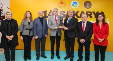 Sakarya Büyükşehir arıcılar için elini taşın altına koyuyor: 