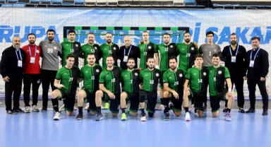 Sakarya Büyükşehir Hentbol’un çeyrek finalde rakibi İzmir