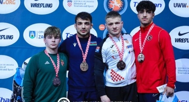 Büyükşehir’in genç sporcusu minderde gururlandırdı