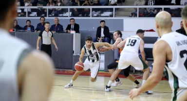 Sakarya Büyükşehir Basket Eskişehir'e konuk oluyor