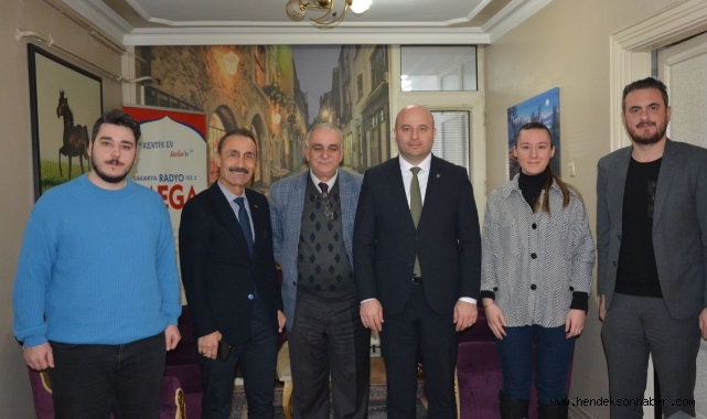 Sakarya MHP İl Başkanı Oğuz Alkaş, Ada Tavır'ı ziyaret etti