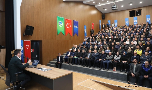 Akyazı Belediyesi’nde toplu sözleşme sevinci 