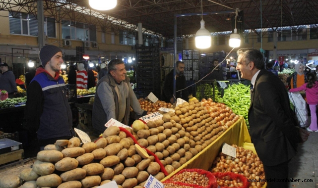 Başkan Adayı Bayraktar, Hendek Pazarcı Esnafını ziyaret etti