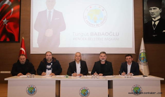 BAŞKAN BABAOĞLU, BELEDİYE ÇALIŞANLARI İÇİN YÜZDE 90 MAAŞ ARTIŞINA İMZA ATTI