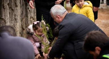 BAŞKAN BABAOĞLU İLE MİNİK ÖĞRENCİLERDEN BÜYÜK İŞBİRLİĞİ 