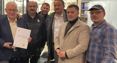 Hendek AK parti İlçe Başkanı Adem Öz oldu