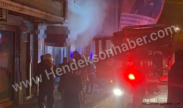 Hendek'te Market Yangını