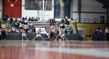 Sakarya Büyükşehir Basket İstanbul’dan zaferle döndü