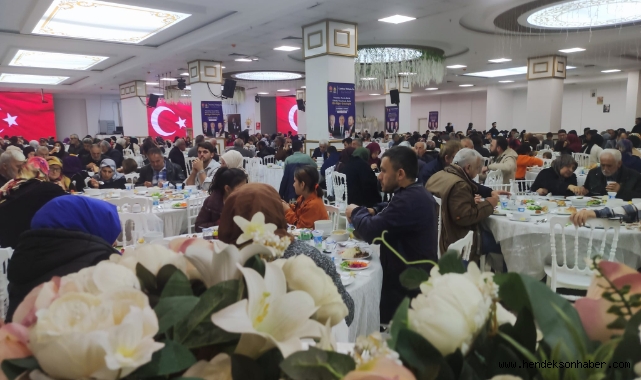 AK Parti Hendek Üzerindeki Ölü Toprağını Attı