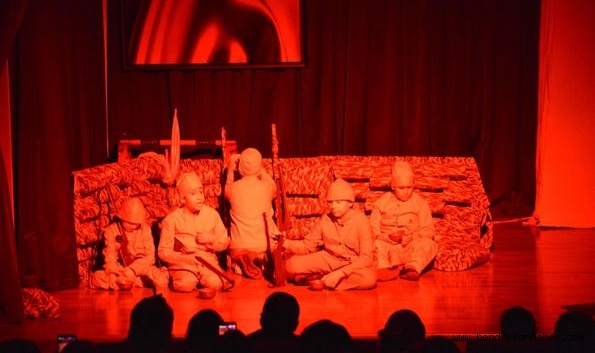 Hendek Sanat Atölyesinin Hazırladığı Çanakkale’de Bir Ali Oyunu İlgi Gördü