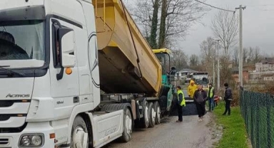 Hendek’te asfalt atağı sürüyor: İki sokak daha asfaltlandı