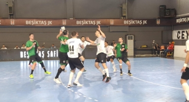 Sakarya Büyükşehir Hentbol liderliği Beşiktaş’tan aldı: 43-38