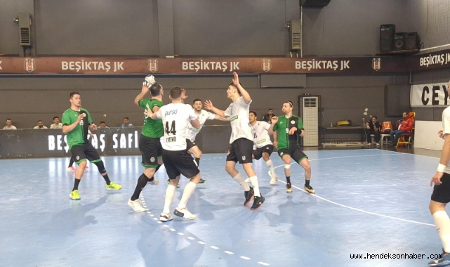 Sakarya Büyükşehir Hentbol liderliği Beşiktaş’tan aldı: 43-38