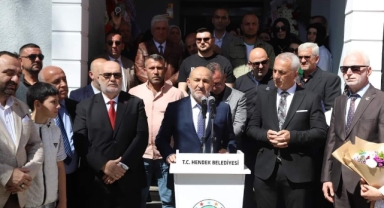 Hendek Belediyesinde Yeni Dönem Başladı Püsküllü Görevi Babaoğlu'ndan Devraldı