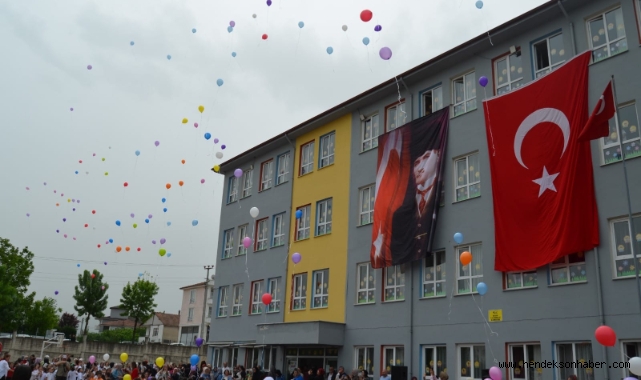 Hendek Noksel İlköğretim Okulunda Coşkulu 23 Nisan Programı 