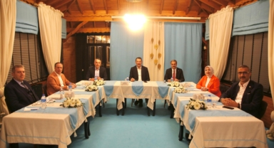 SAKARYA AK PARTİ’DE İSTİŞARE TOPLANTILARI DEVAM EDİYOR