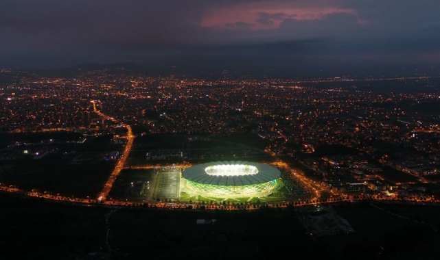 Alemdar'dan tarihi Sakaryaspor çağrısı: "Yeşil-siyahın etrafında kenetlenelim"