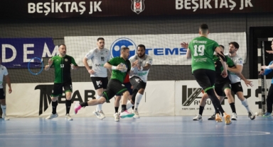 Büyükşehir hentbol final serisinin ilk maçında mağlup oldu