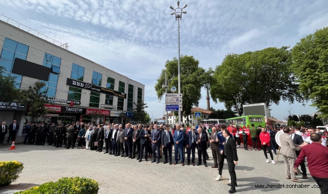 CHP Hendek’den Bayrak Tepkisi