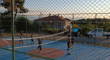 Engin Varlıca'dan Çocukları Sevindiren Jest