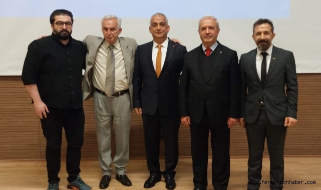 Hendek’te Türk Adaları konuşuldu 