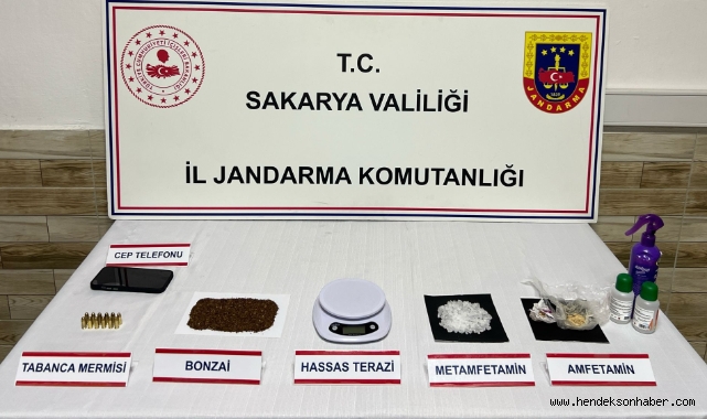 Jandarmadan uyuşturucu operasyonu: 4 gözaltı