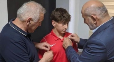 Avrupa 3'üncüsü Barış Soylu İnci Ve Püsküllü İle Bir Araya Geldi