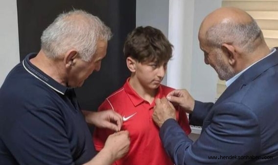 Avrupa 3'üncüsü Barış Soylu İnci Ve Püsküllü İle Bir Araya Geldi