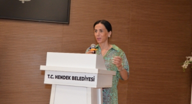 Emel Kasap biz bu filmi seyrettik, izledik.