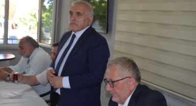 Hendek MHP' Vekil İnci'nin Ne Yapmaya Çalıştığını ve Nereye Varmak istediğini merakla takip etmekteyiz.