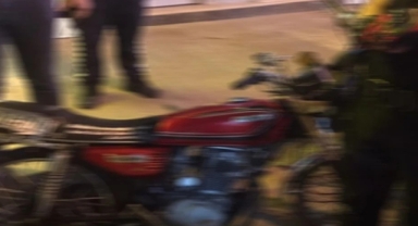 Hendek'te Gürültü Nedeniyle Çekilen Motosikletlerini Yediemin Otoparkından Çaldılar