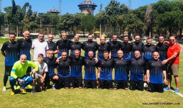 Hendek Veteranlar şampiyon oldu