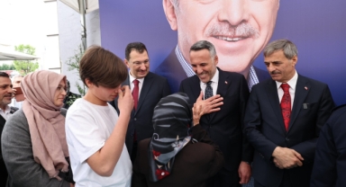 SAKARYA AK PARTİ'DE BAYRAMLAŞMA SAATİ BELİ OLDU