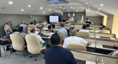 TOPLU KESİM YERİ SAHİPLERİYLE KURBAN BAYRAMI ÖNCESİ TOPLANTI DÜZENLENDİ