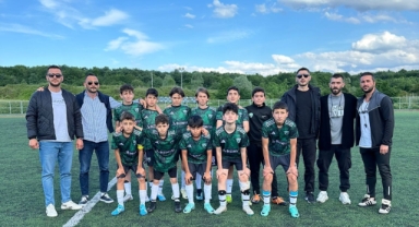 Yeşillerspor U13 namağlup Hendek şampiyonu