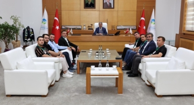 Başkan Alemdar Sakaryaspor’un yeni yönetimini ağırladı