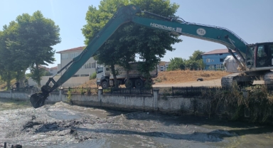 BAŞKAN İRFAN PÜSKÜLLÜ: ÇEVREMİZİ TEMİZ TUTALIM