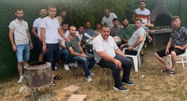 Hendek Genç Karadenizliler Farklı Galibiyeti Mangal Partisiyle Kutladı