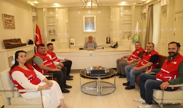 HENDEK BELEDİYESİ VE TÜRK KIZILAY HENDEK ŞUBESİ ARASINDA AŞEVİ PROTOKOLÜ İMZALANDI