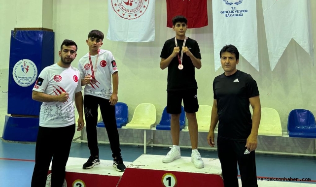 HENDEK ŞAMPİYONLAR FIGHT AKADEMİDEN MADALYA ŞOV