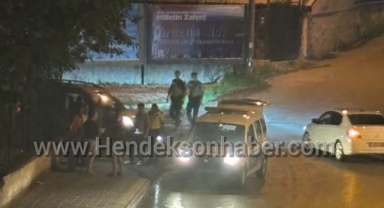 Hendek'te Sokak Ortasında Bıçaklı kavga: 1 ölü, 4 yaralı