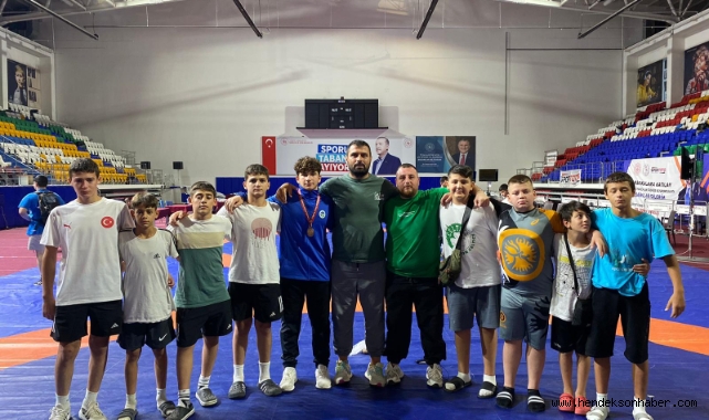 ADAPAZARI'NDA SERBEST GÜREŞTE DE HAREKETLİLİK BAŞLADI!