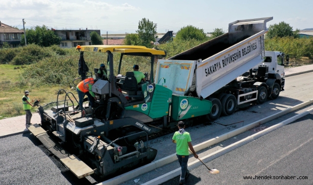 Hendek’te hummalı çalışma