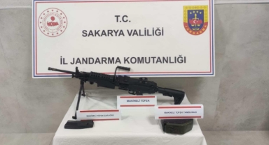 Jandarmadan Operasyon Uzun namlulu makineli tüfeği satmaya çalışırken yakalandı
