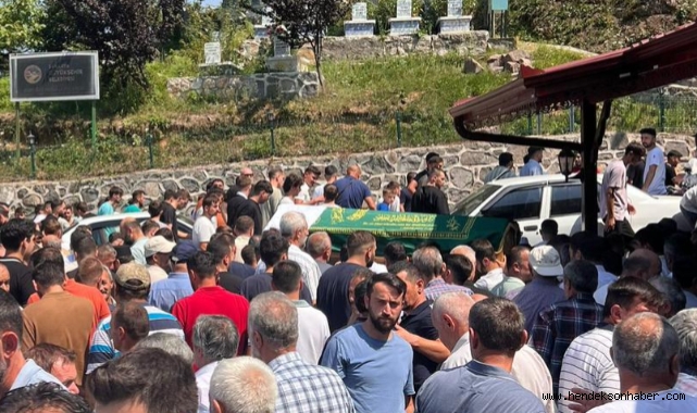 Ömer Atmaca Dualarla Son Yolculuğuna Uğurlandı