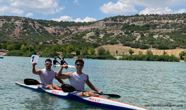 Sakarya Büyükşehir kano takımı Türkiye Şampiyonu oldu