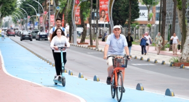 Turuncu bisikletler yoğun ilgi görüyor
